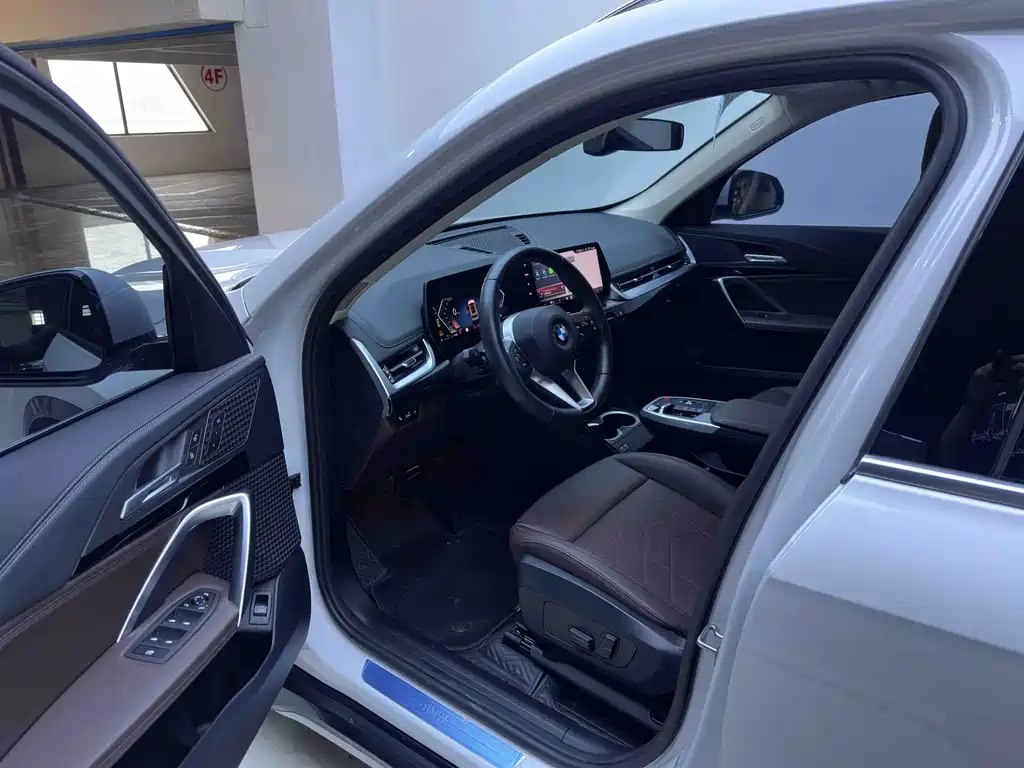 BMW X1 — миниатюра 7