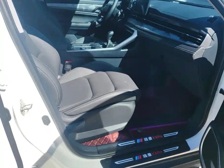 Geely Vision X6 — миниатюра 8