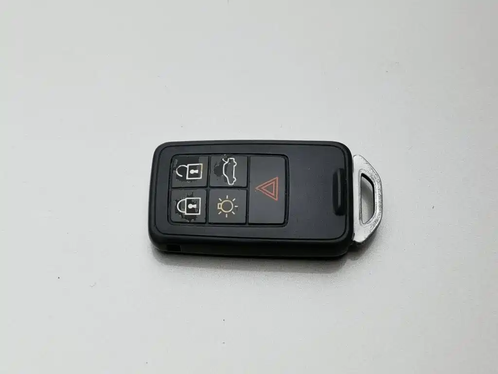 Volvo S60 (Import) — миниатюра 19