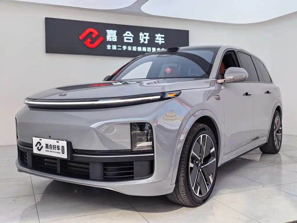Li Auto Li L9 2025