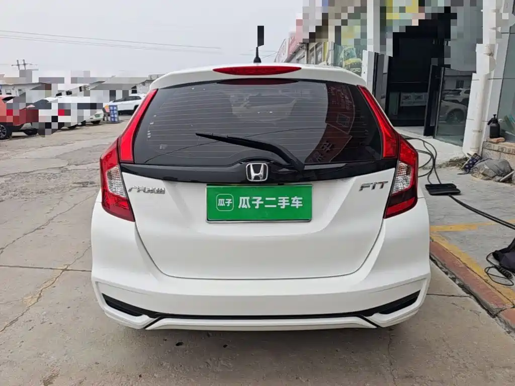 Honda Fit — миниатюра 6