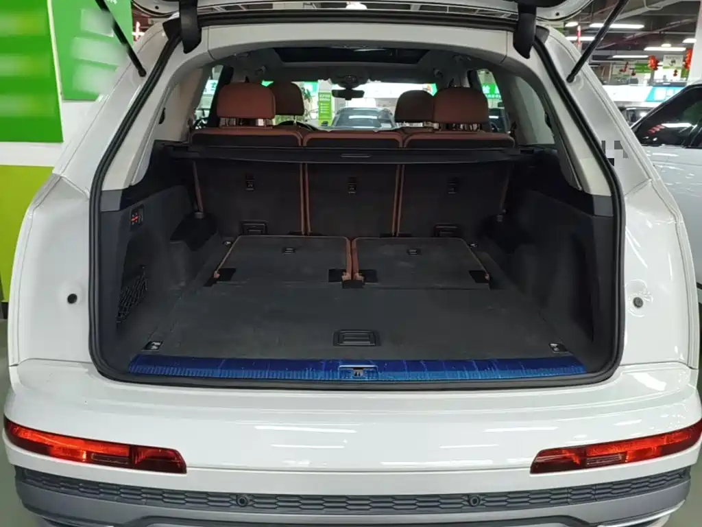 Audi Q7 — миниатюра 19