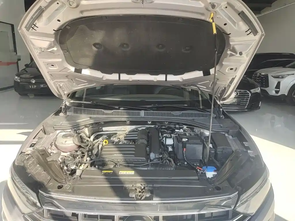 Volkswagen Sagitar — миниатюра 20