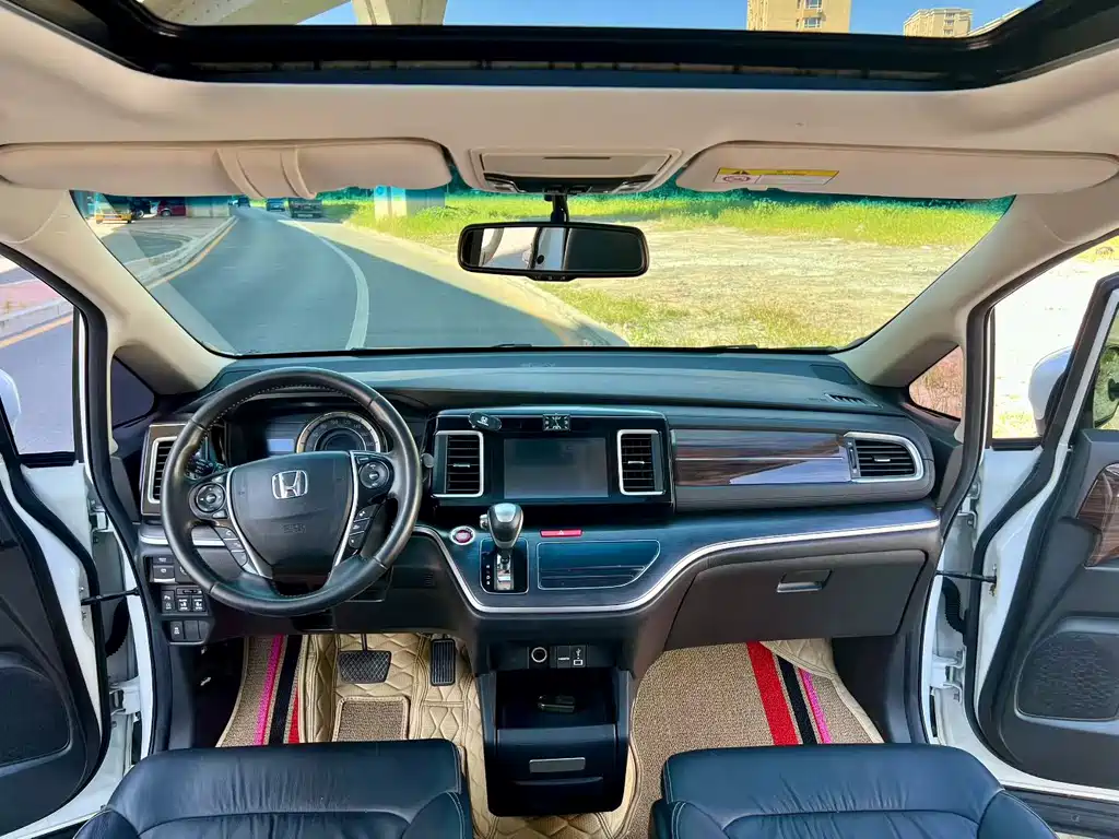 Honda Elysion — миниатюра 7