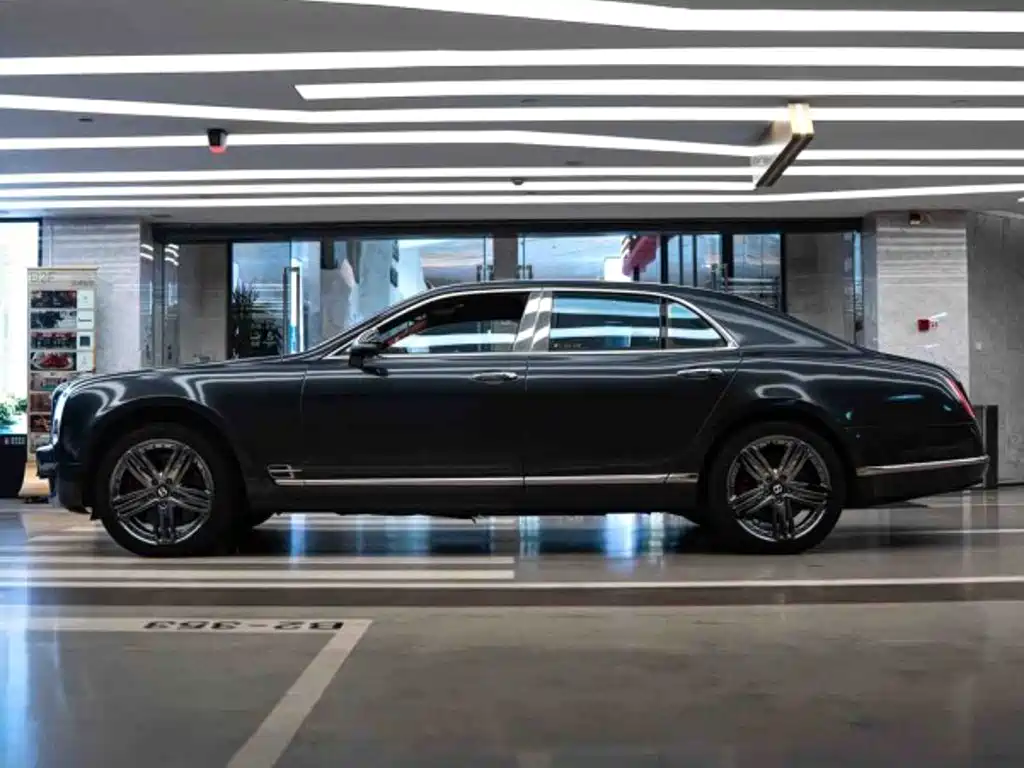 Bentley Mulsanne — миниатюра 3