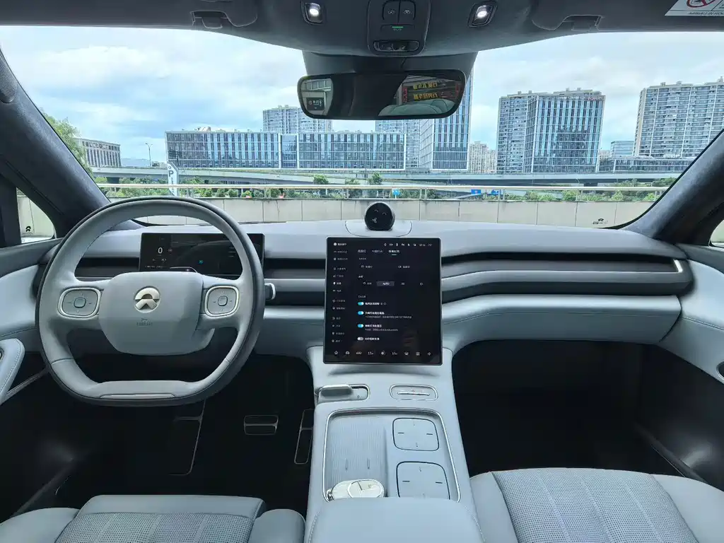 NIO ES8 2024 75kWh