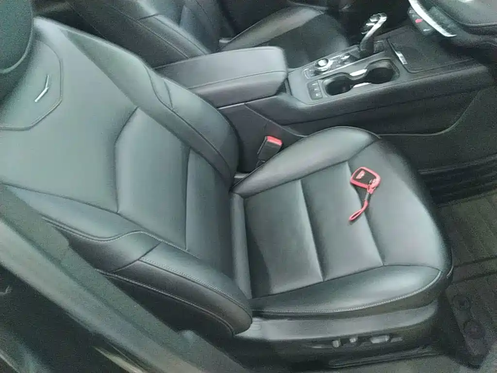 Cadillac XT4 — миниатюра 25