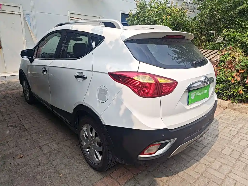 JAC S3 2014 1.5L CVT Luxury