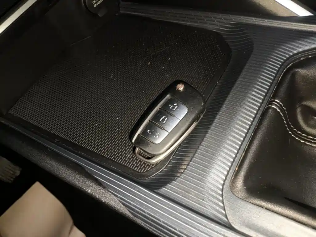 Geely Emgrand — миниатюра 9