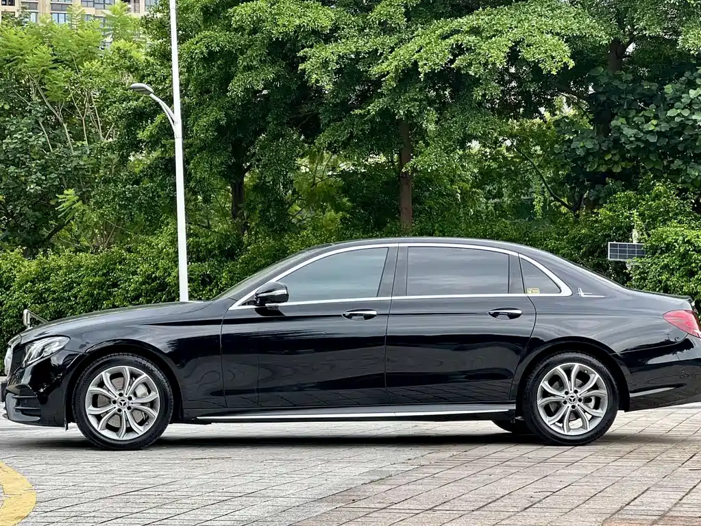 Mercedes-Benz E-Class E 2020 E 300 L Sport Fashion