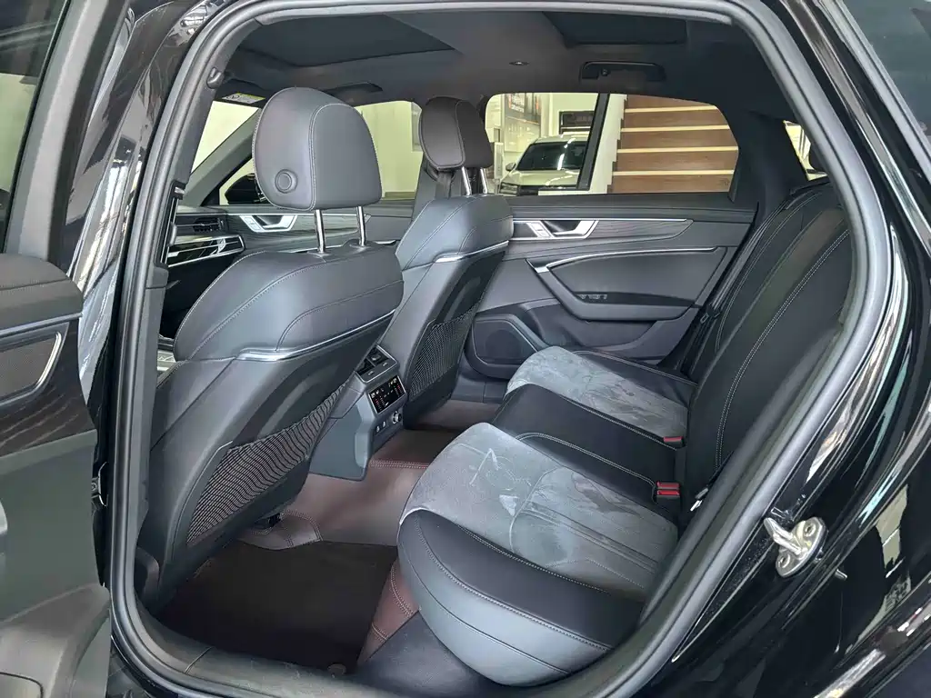Audi A6L — миниатюра 9