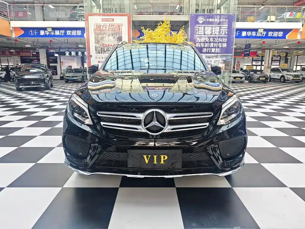 Mercedes-Benz GLE (Import) — миниатюра 2