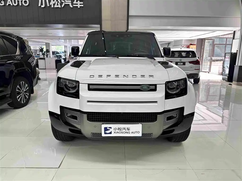 Land Rover Land Rover Defender 2025 110 3.0T P400 X-Dynamic HSE