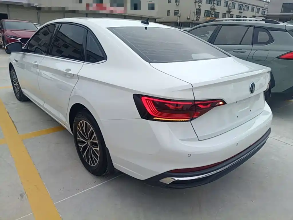 Volkswagen Sagitar — миниатюра 5
