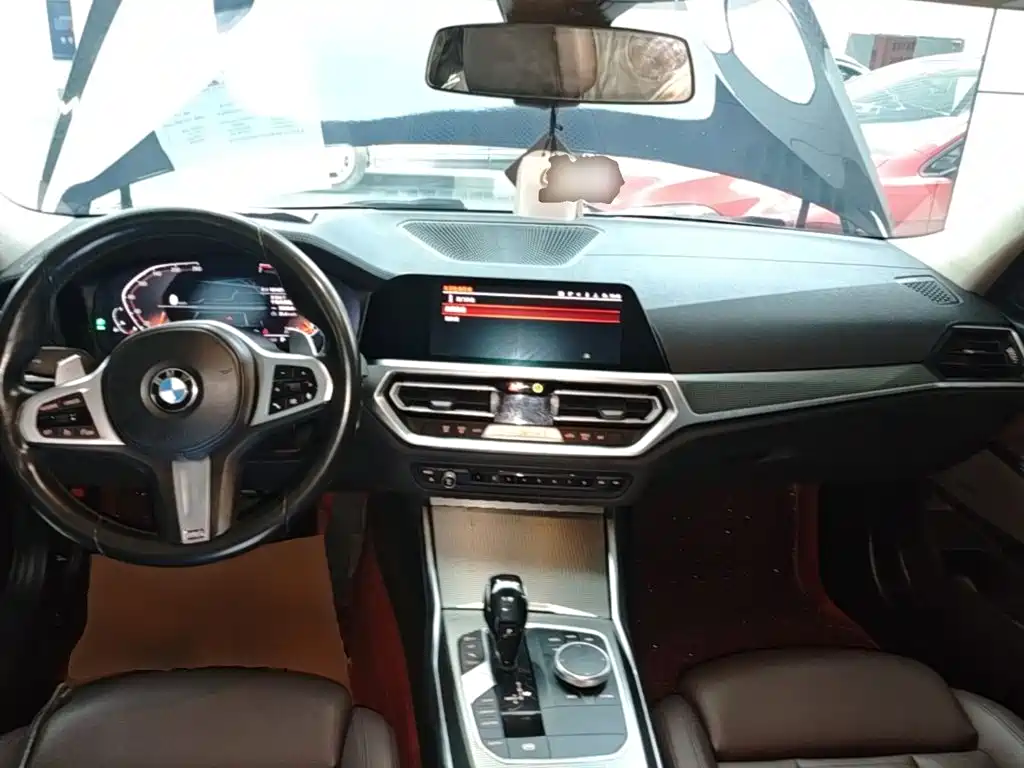 BMW 3 Series — миниатюра 10
