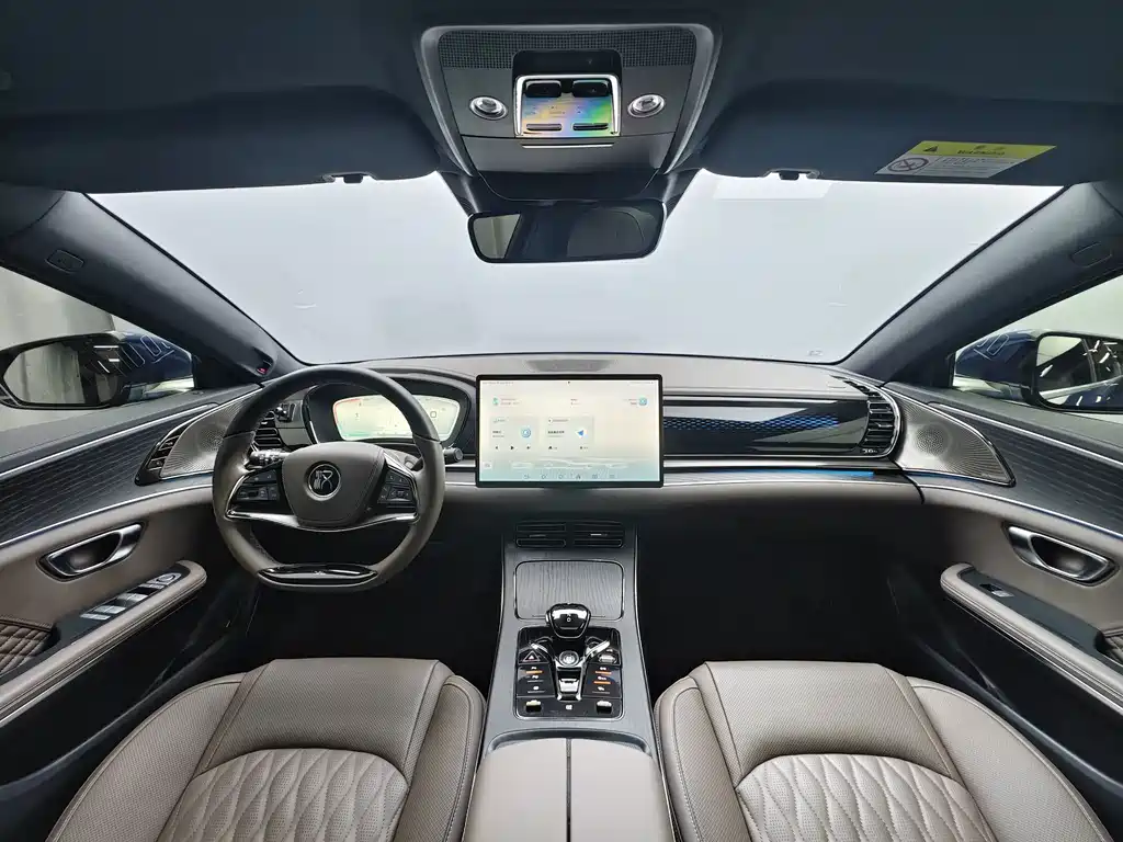 BYD Han — миниатюра 15