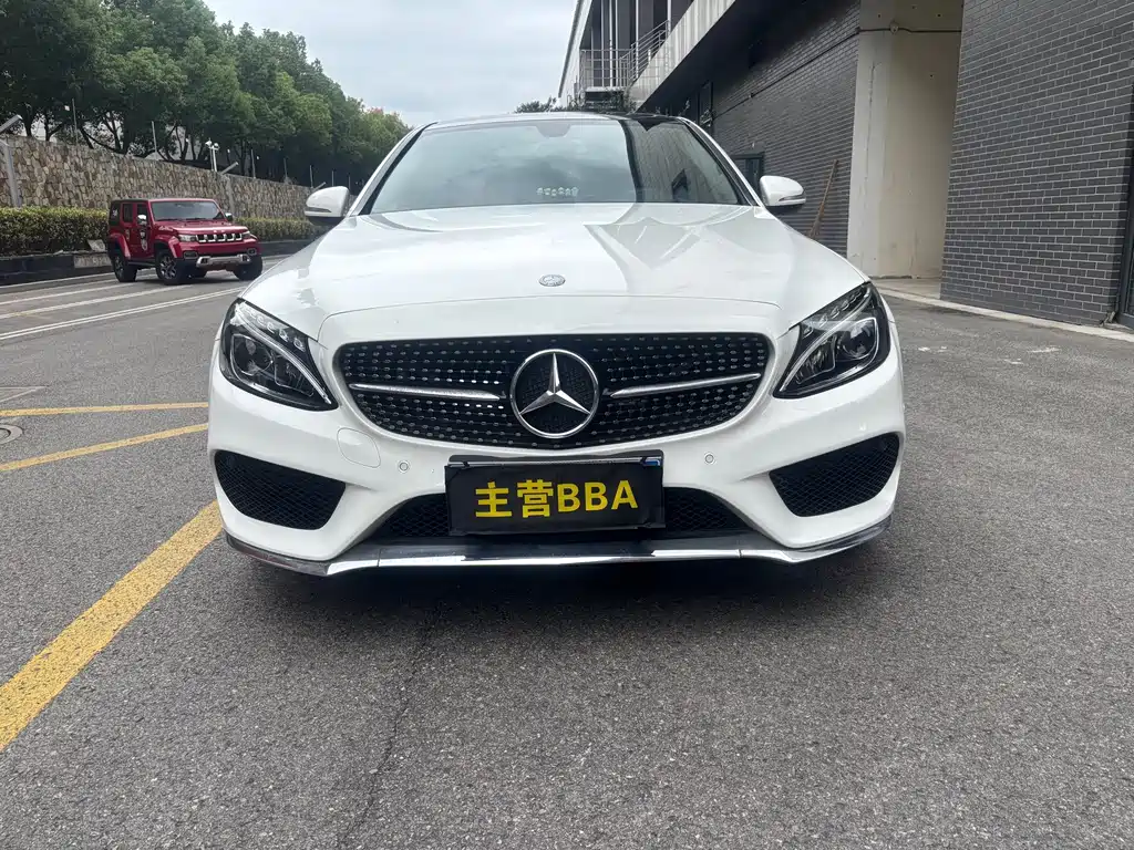 Mercedes-Benz C-Class — миниатюра 2