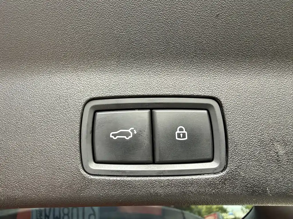 Li Auto Li L9 — миниатюра 17