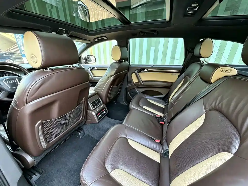 Audi Q7 — миниатюра 8