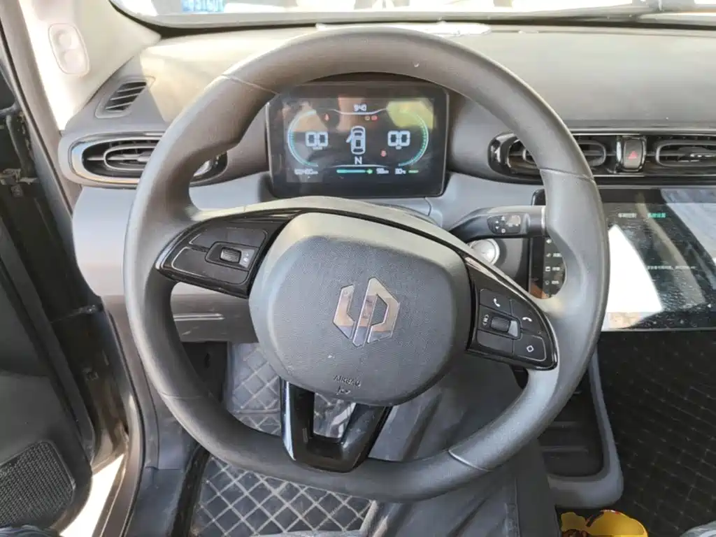 Leapmotor Leapmotor T03 — миниатюра 11