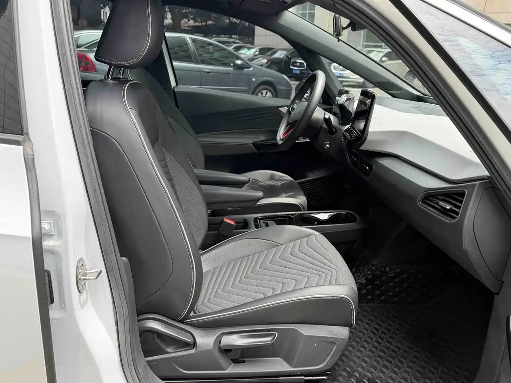 Volkswagen ID.3 — миниатюра 14