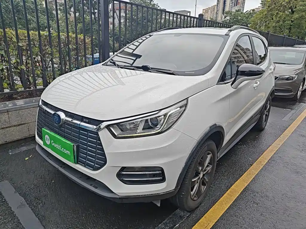 BYD Yuan EV — миниатюра 2