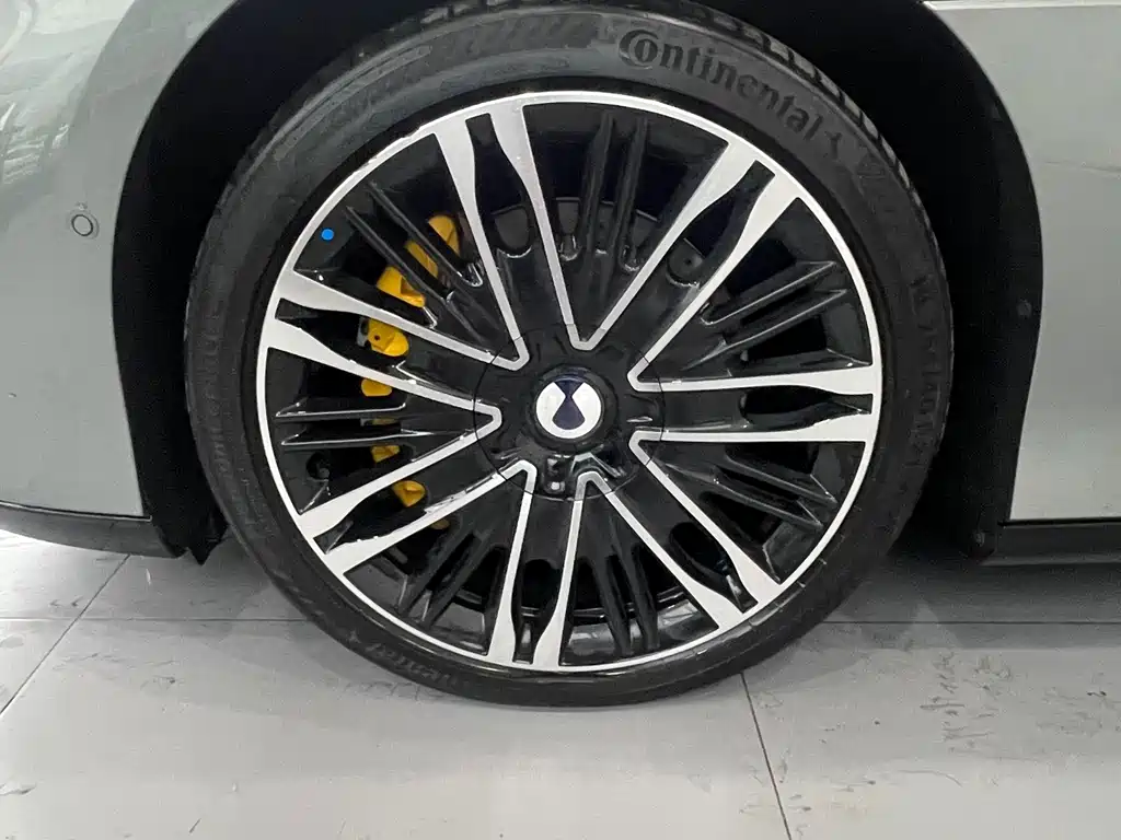 Denza Denza Z9GT — миниатюра 3