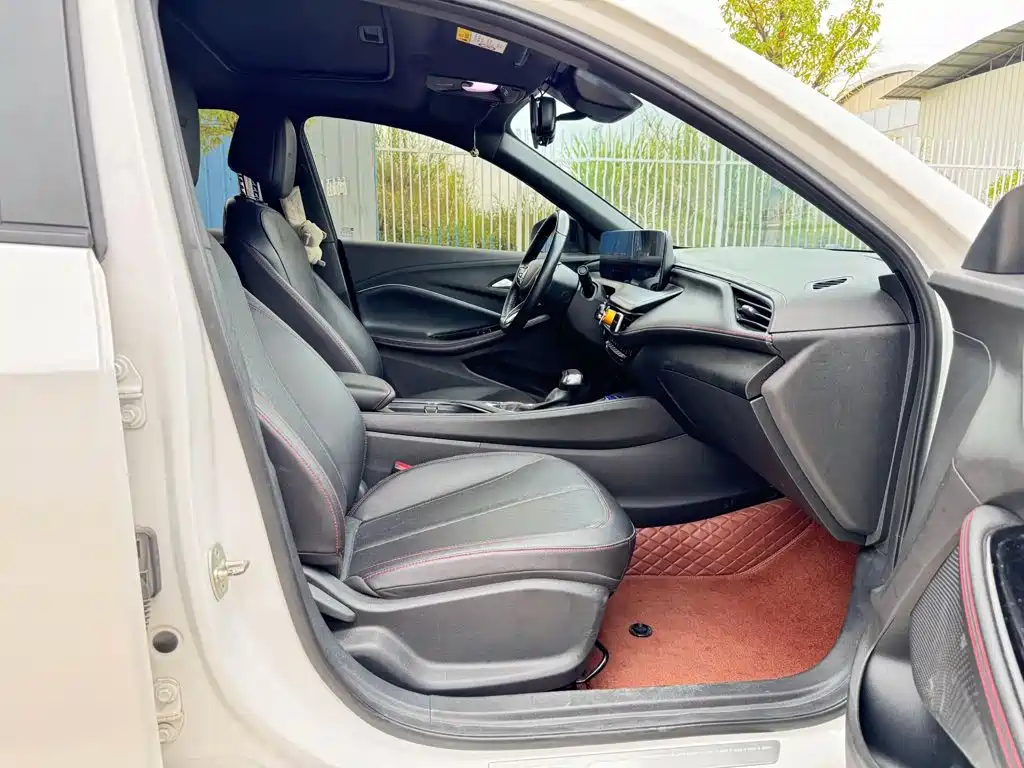 Buick Verano — миниатюра 7