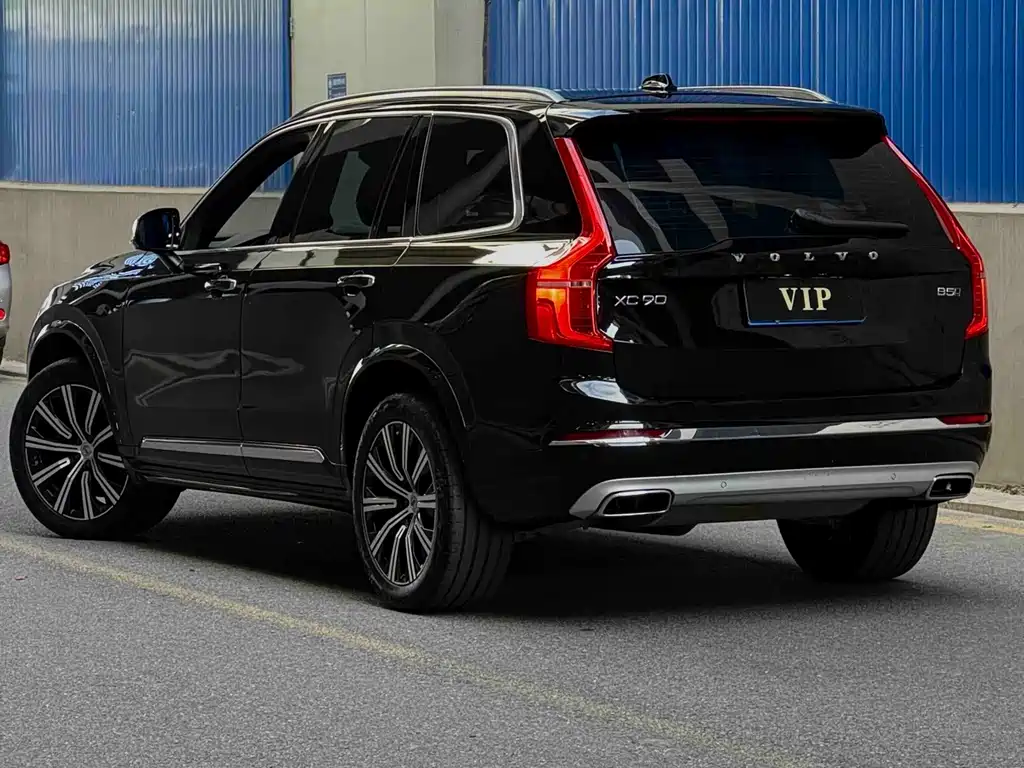 Volvo XC90 — миниатюра 6
