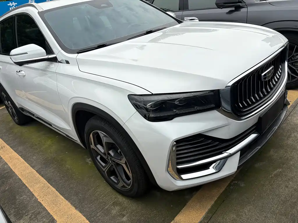 Geely Xingyue L — миниатюра 2