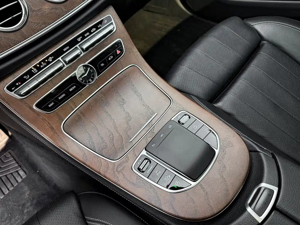 Mercedes-Benz E-Class E 2019 E 260 L