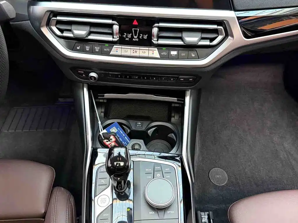 BMW 3 Series — миниатюра 10