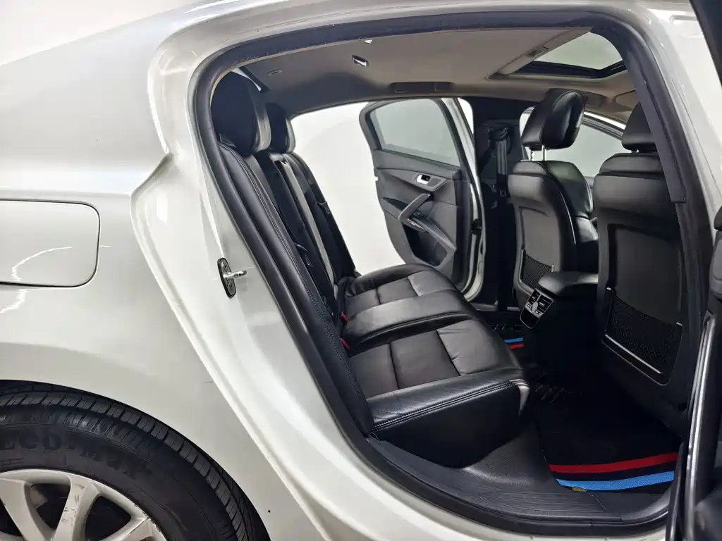 Peugeot 508 — миниатюра 16