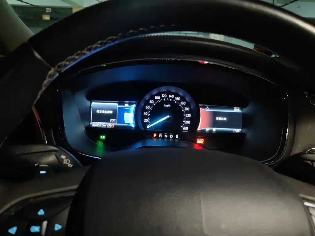Ford Taurus — миниатюра 8