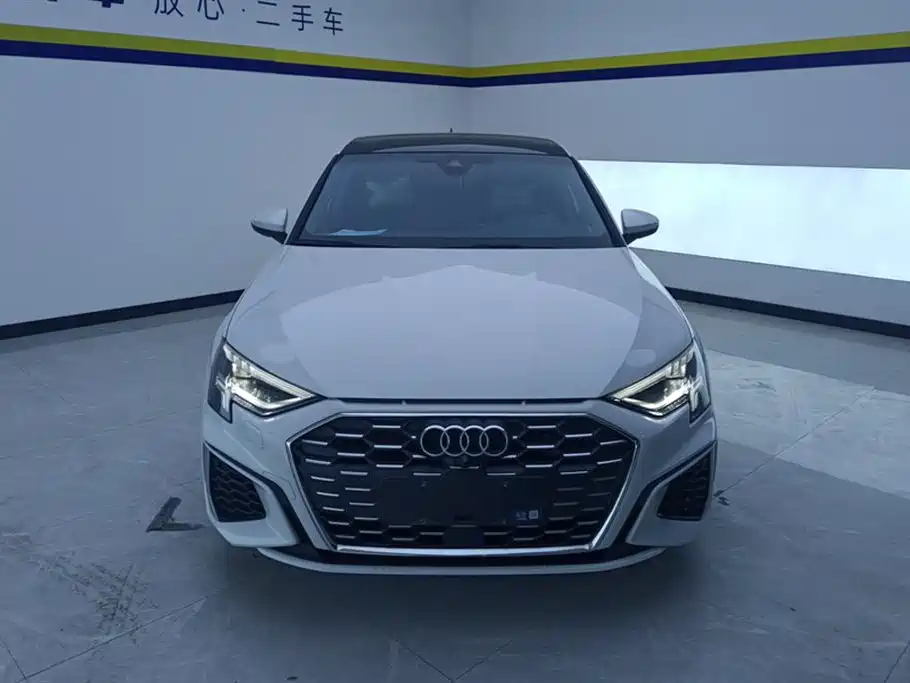 Audi A3 2023 Sportback 35 TFSI Fashion Sport