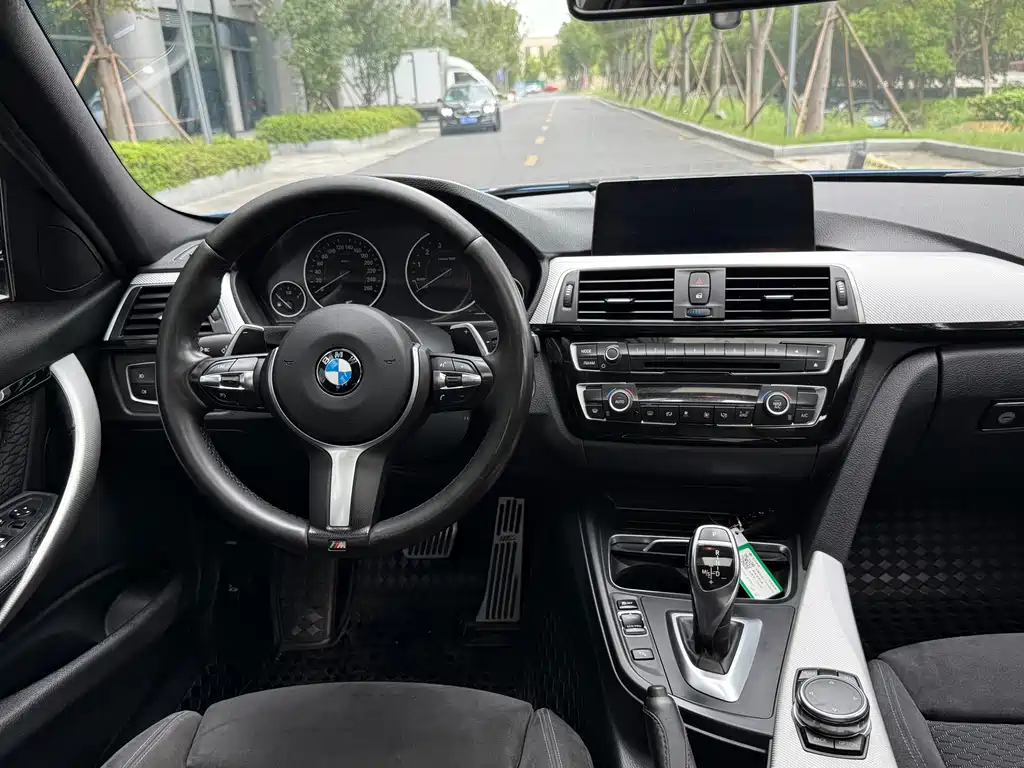 BMW 3 Series — миниатюра 15