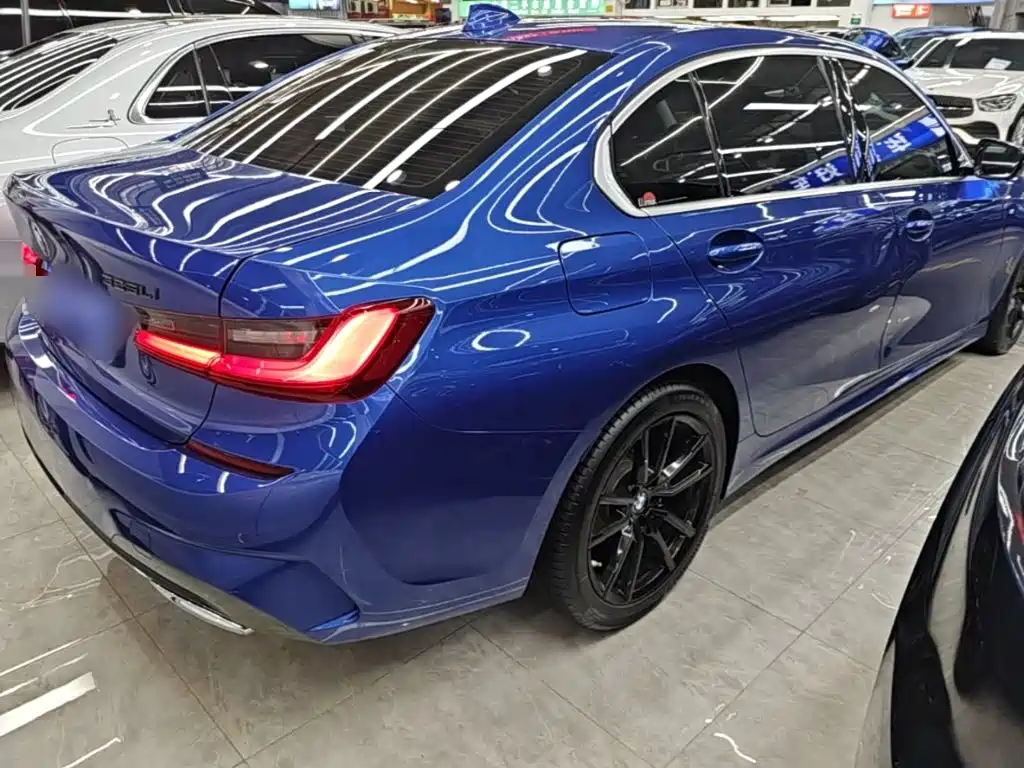 BMW 3 Series — миниатюра 7
