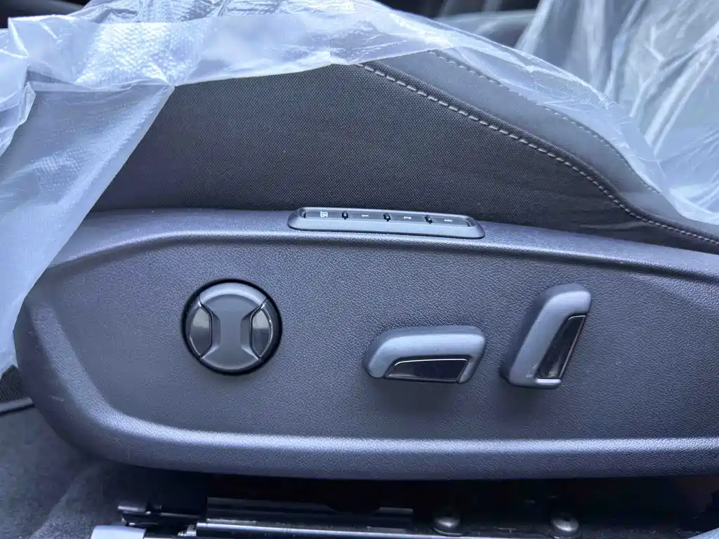 Volkswagen Golf — миниатюра 16
