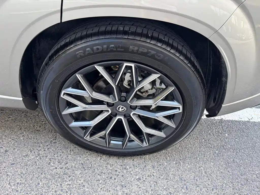 Changan UNI-Z — миниатюра 10
