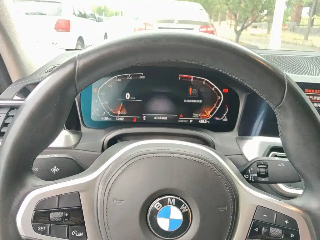 BMW 3 Series — миниатюра 12