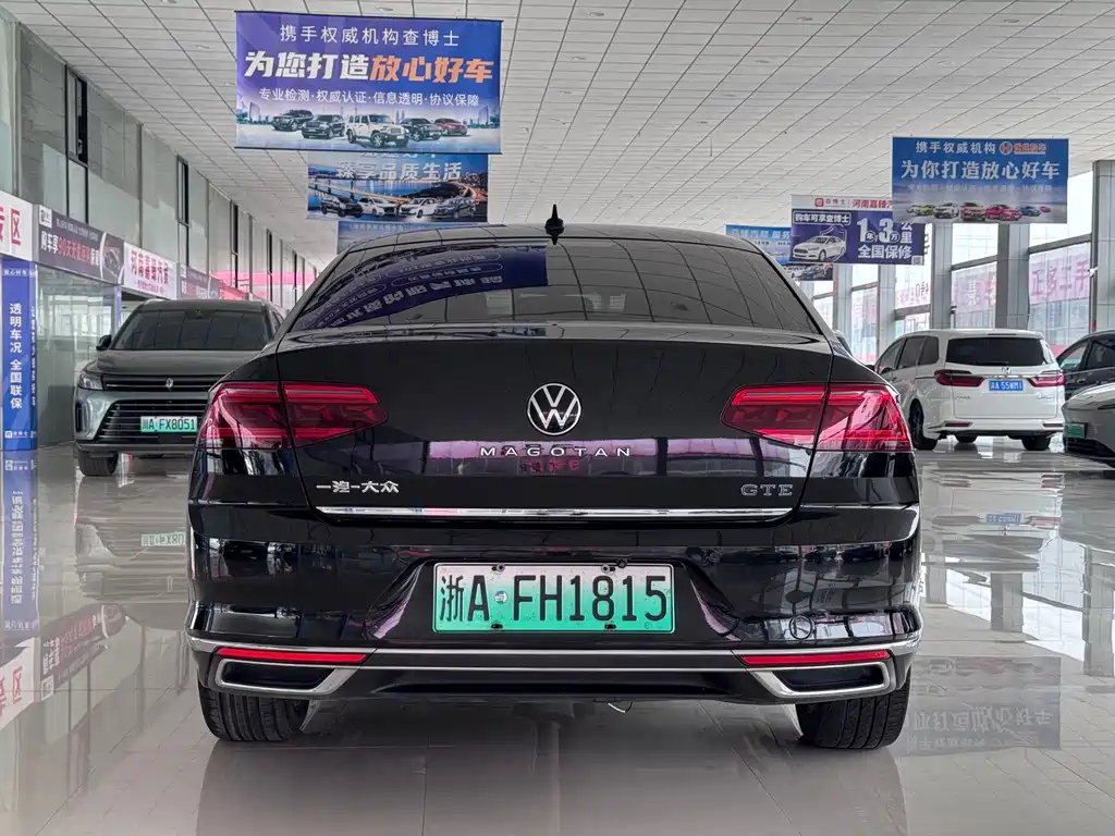 Volkswagen Magotan PHEV — миниатюра 4
