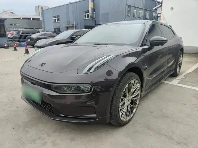 Zeekr 001