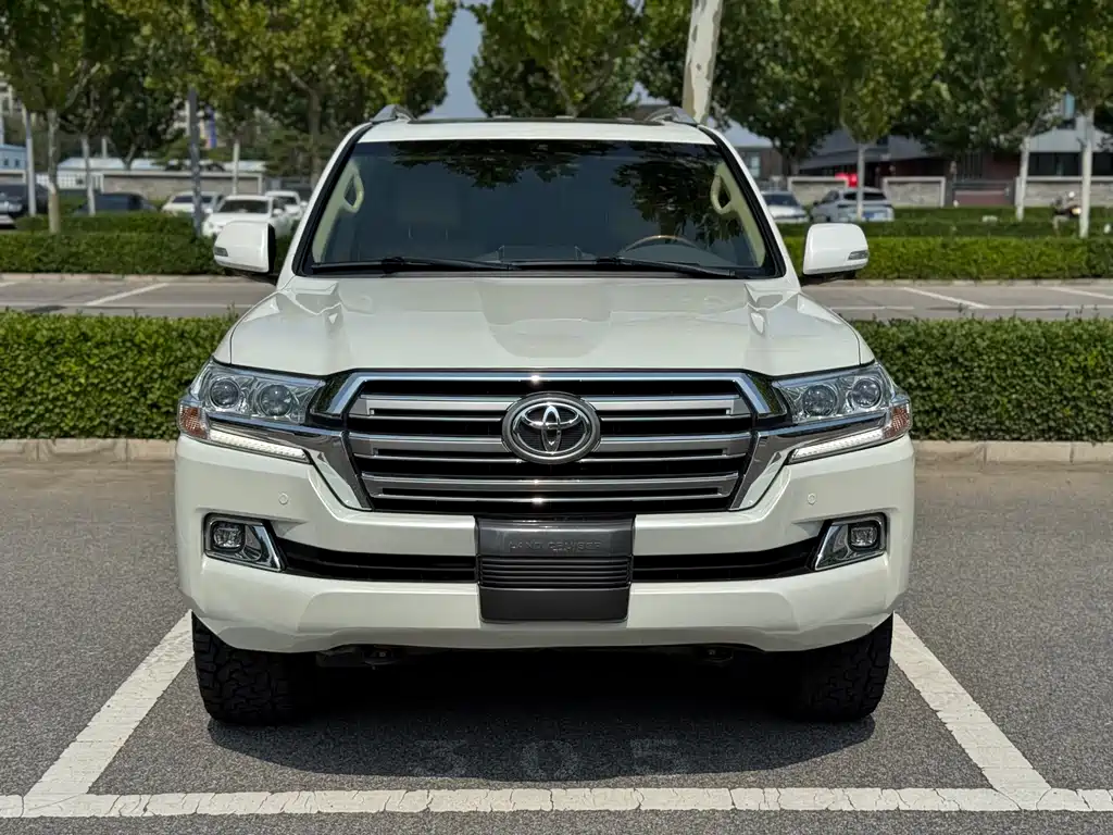 Toyota Land Cruiser — миниатюра 2