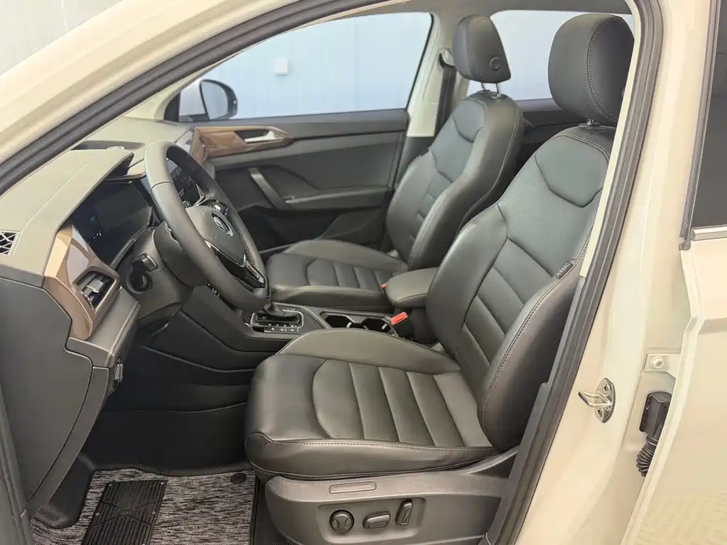 Volkswagen Tharu — миниатюра 13