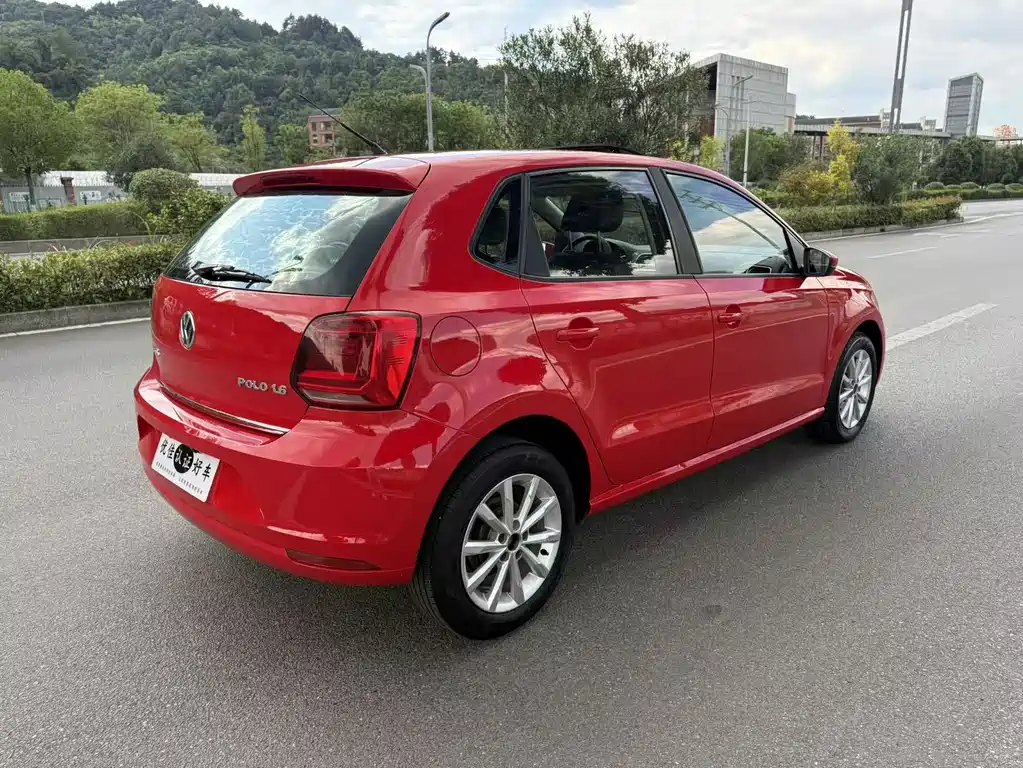 Volkswagen Polo — миниатюра 10