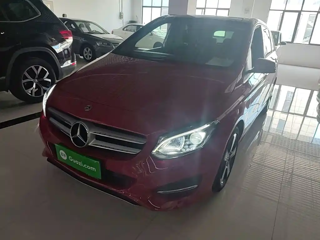 Mercedes-Benz B-Class — миниатюра 2
