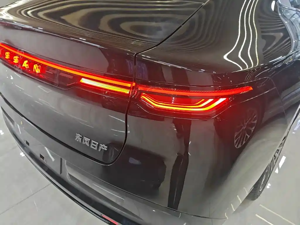 Nissan N7 — миниатюра 8