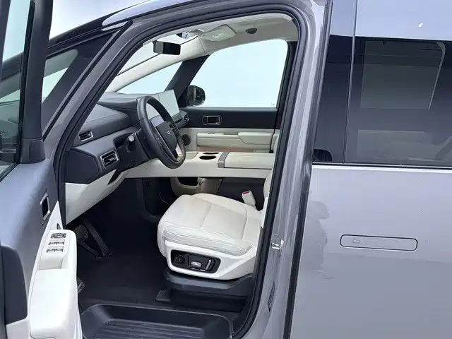 Li Auto Li MEGA — миниатюра 7