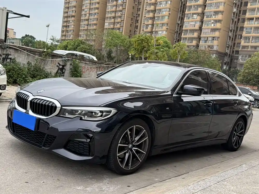 BMW 3 Series 2021