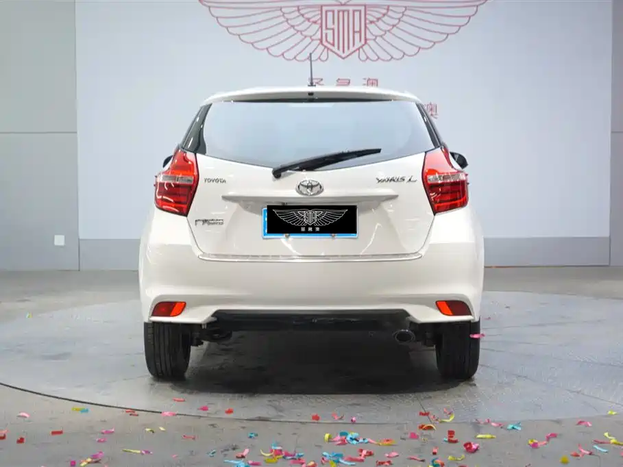 TOYOTA YARIS L ZHIXUAN